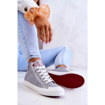 Magas szárú, szürke tornacipő, hölgyeknek