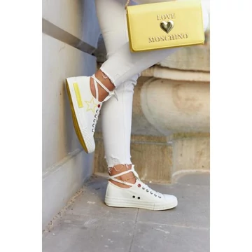 Fehér, alacsony szárú, Big Star tornacipő, hölgyeknek