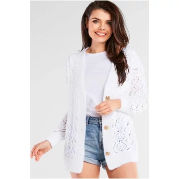 Fehér női szvetter gombokkal