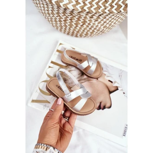 Szürke szandál  lányoknak