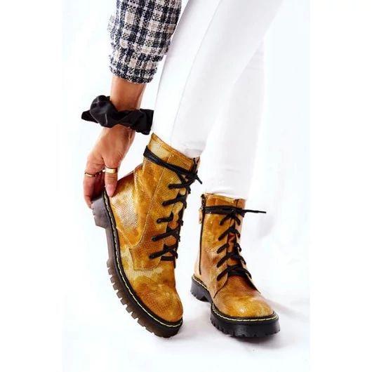 Női, bőr bakancs, sárga színben
