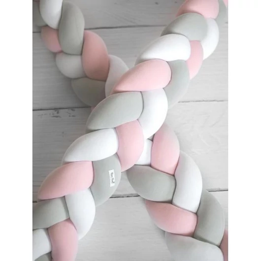 Fonott rácsvédő a kiságyhoz, szín kombinációban - fehér rózsaszín és szürke