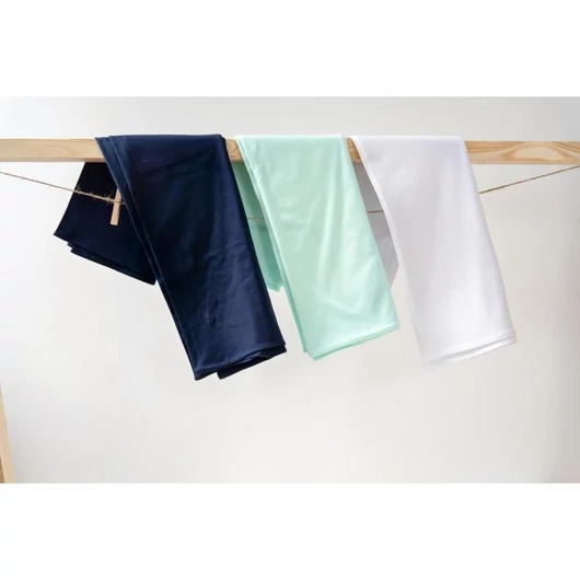 Fehér, pamut babatakaró