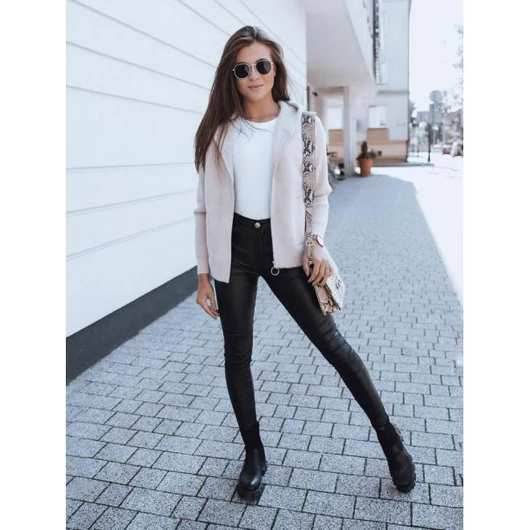 Bézs színű rövid kapucnis női kabát