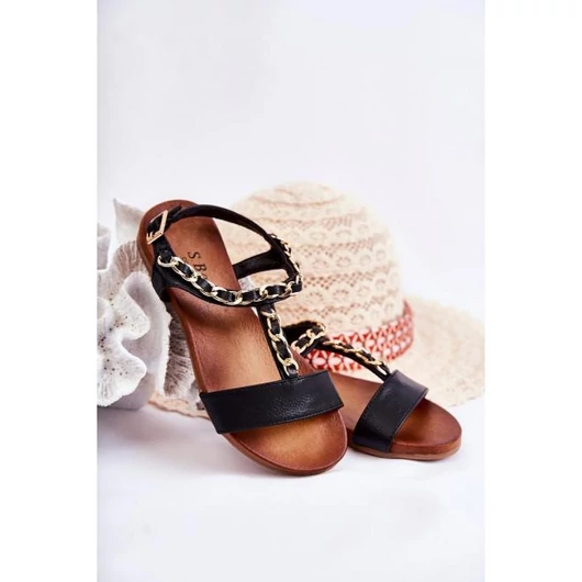 Fekete színű, gyerekszandál