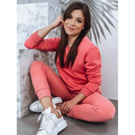 Rózsaszín női pulóver, kapucni nélkül