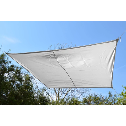 Fehér trapéz napvitorla