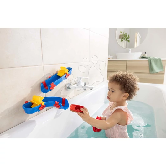 Vízi pálya fürdőkádba Cascade Sploshy AquaPlay 24 darabos  Lotte kacsa figurával a csónakban és locsolókanna 18 hó-tól