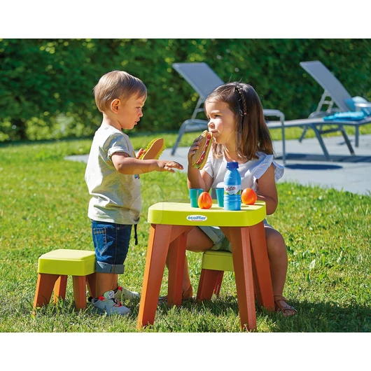 Asztal két székkel Garden&Seasons Écoiffier élelmiszerekkel 10 kiegészítővel 38 cm magas 12 hó-tól