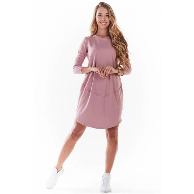 Vékony, rózsaszín női ruha, hosszú ujjal