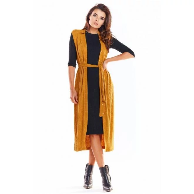 Teve színű, hosszú mellény rögzítéssel hölgyeknek