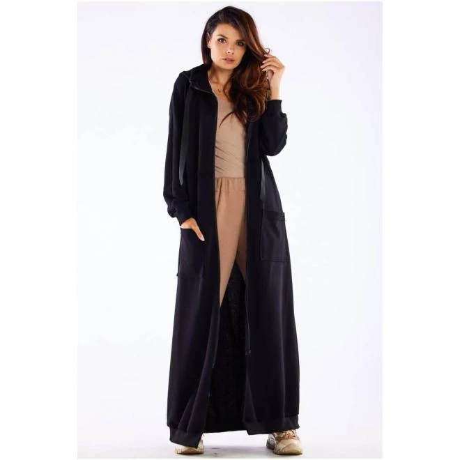 Hosszú fekete kapucnis pulóver