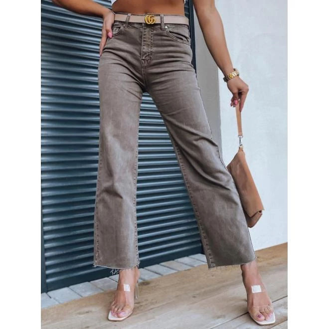 Harang alakú, farmer nadrág, barna színben