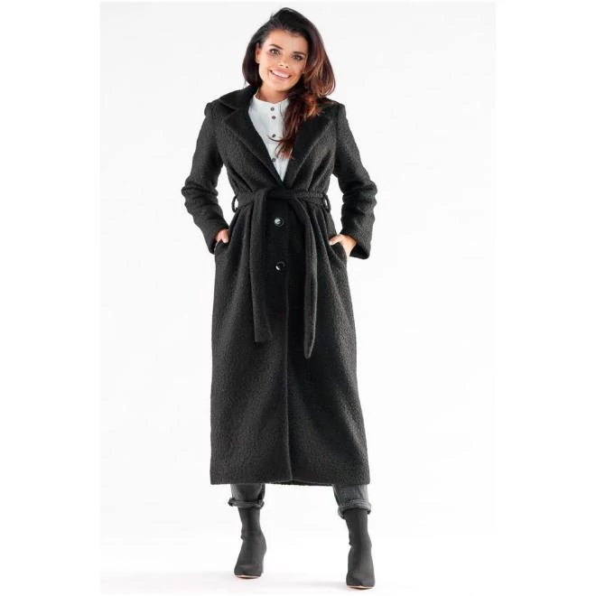 Hosszú fekete kabát, övvel