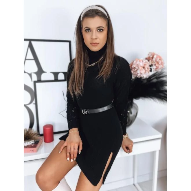 Fekete, garbós pulóverruha