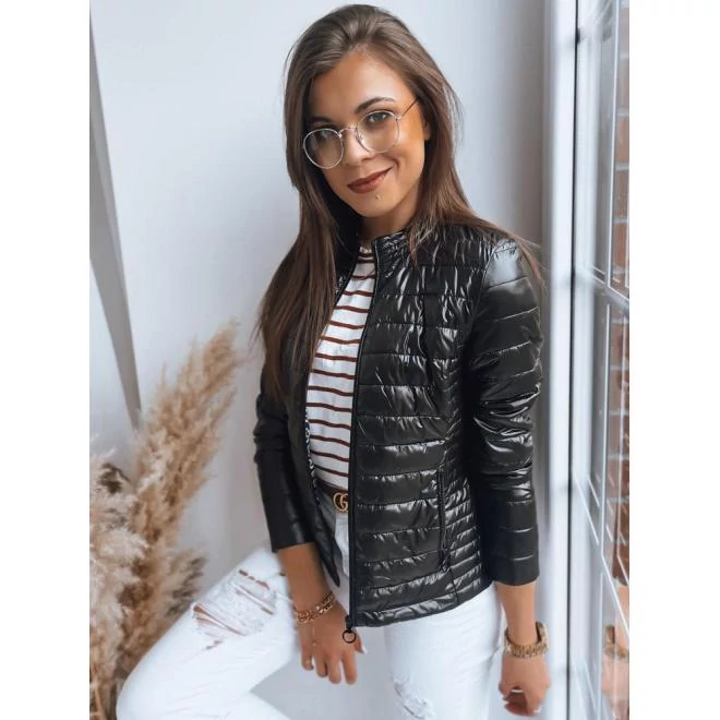 Fekete, steppelt női kabát