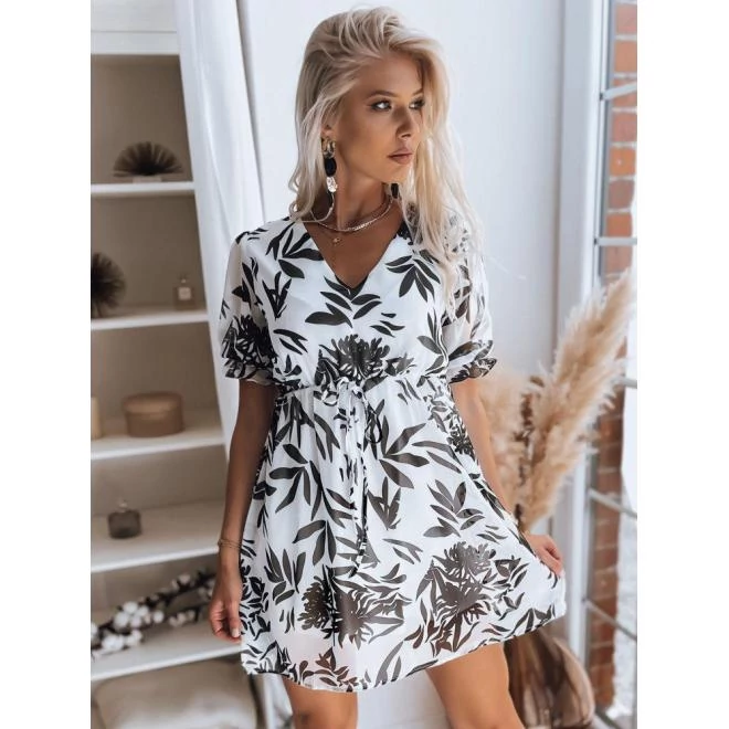 Fehér színű, nyári ruha, mintával