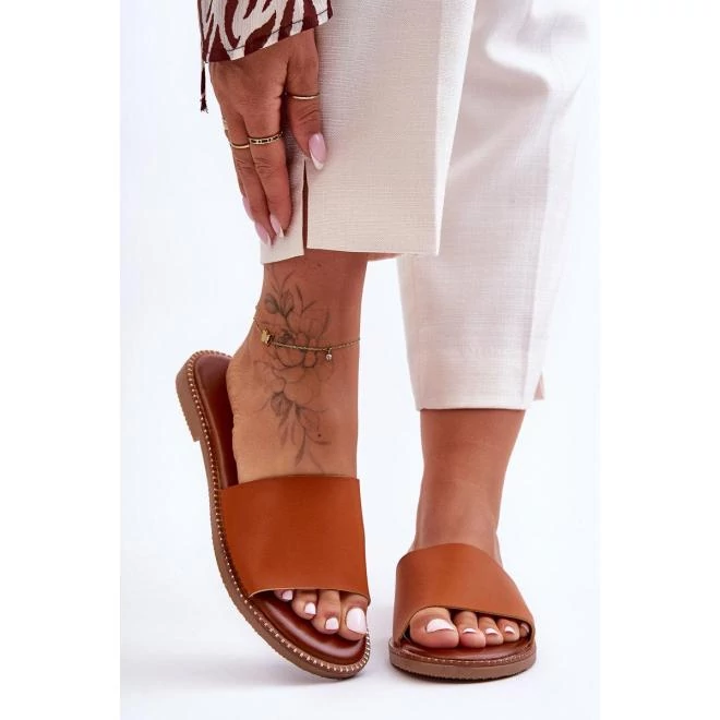 Női papucs, barna színben, hölgyeknek